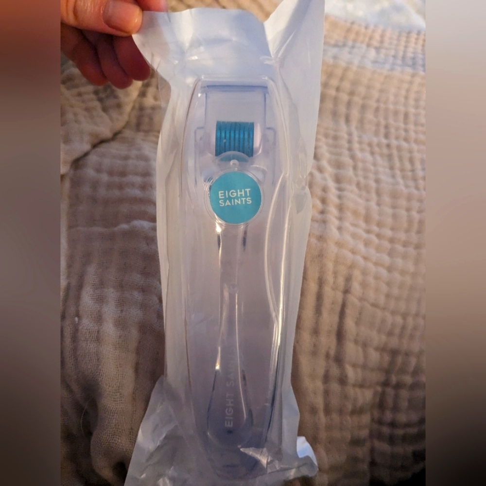 Micro Needle Derma Roller